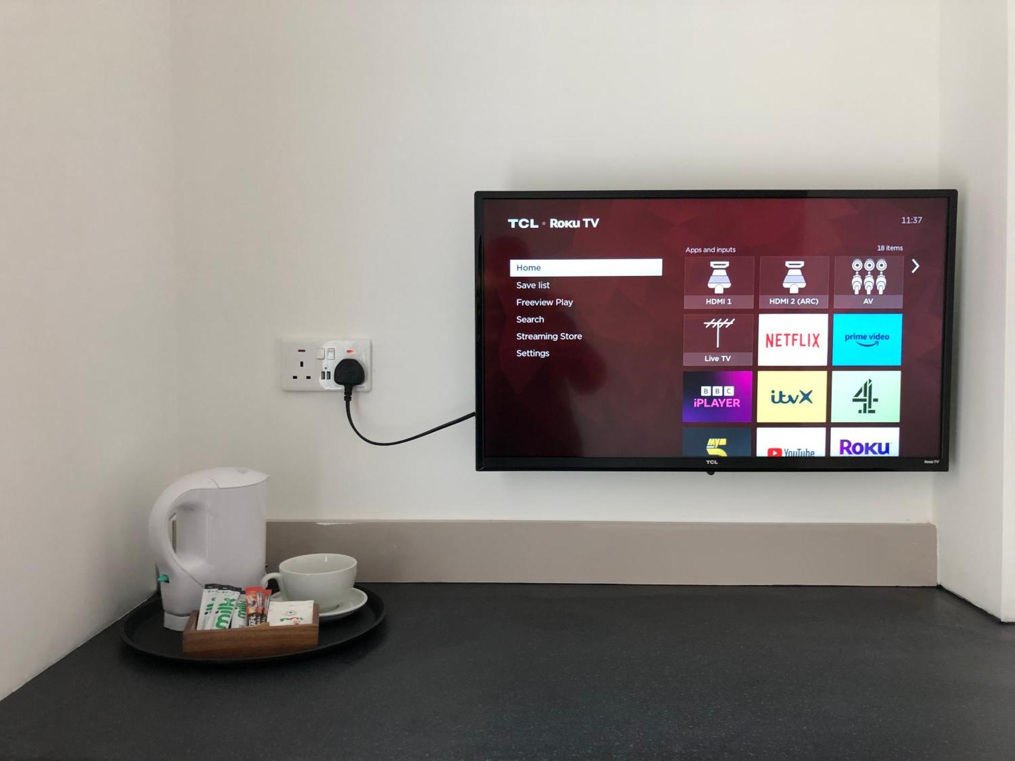 Apartment In Town, Short 3, Bolton